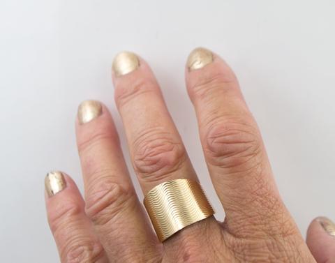 14k Gold-Filled Adjustable Wavy Pattern Cuff Ring - shopcontrabrands.com